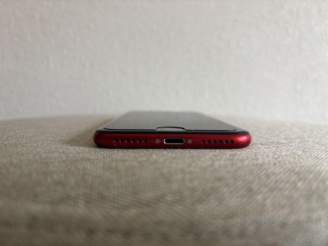 Apple iPhone SE (第2世代) 赤