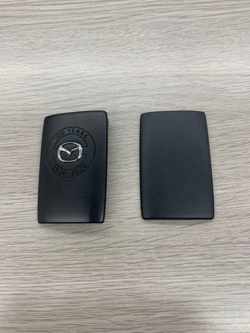 Mazda 100 周年 キーシェル カバーのみ ＢMAZDA