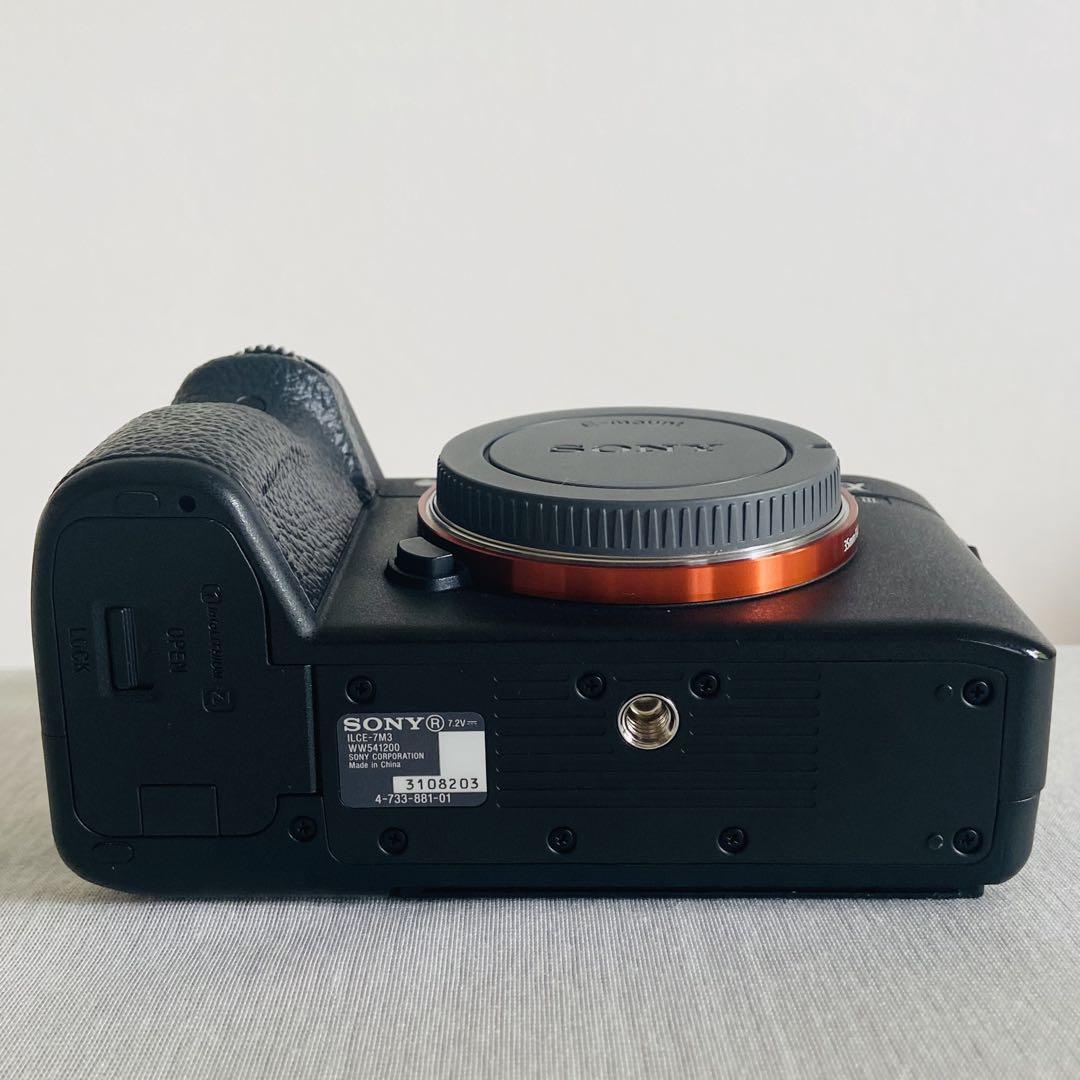 SONY α7 III ミラーレス一眼 本体　付属品付き