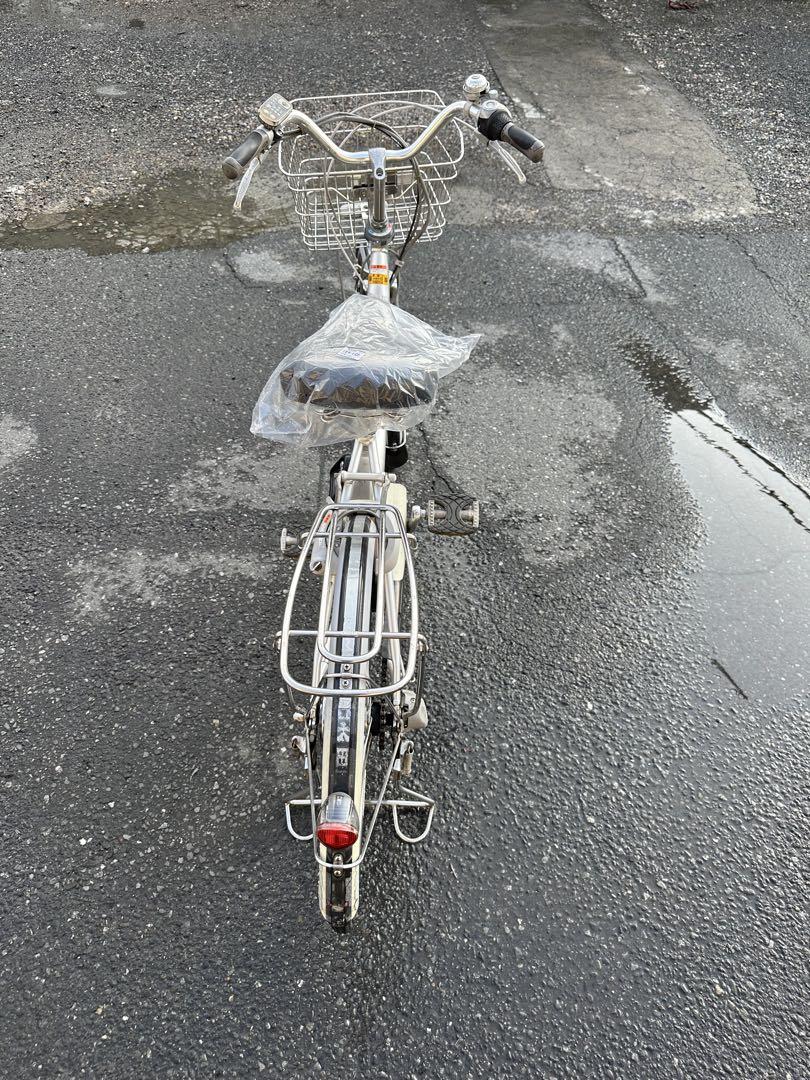 電動アシスト自転車 シルバー 前バスケット付き