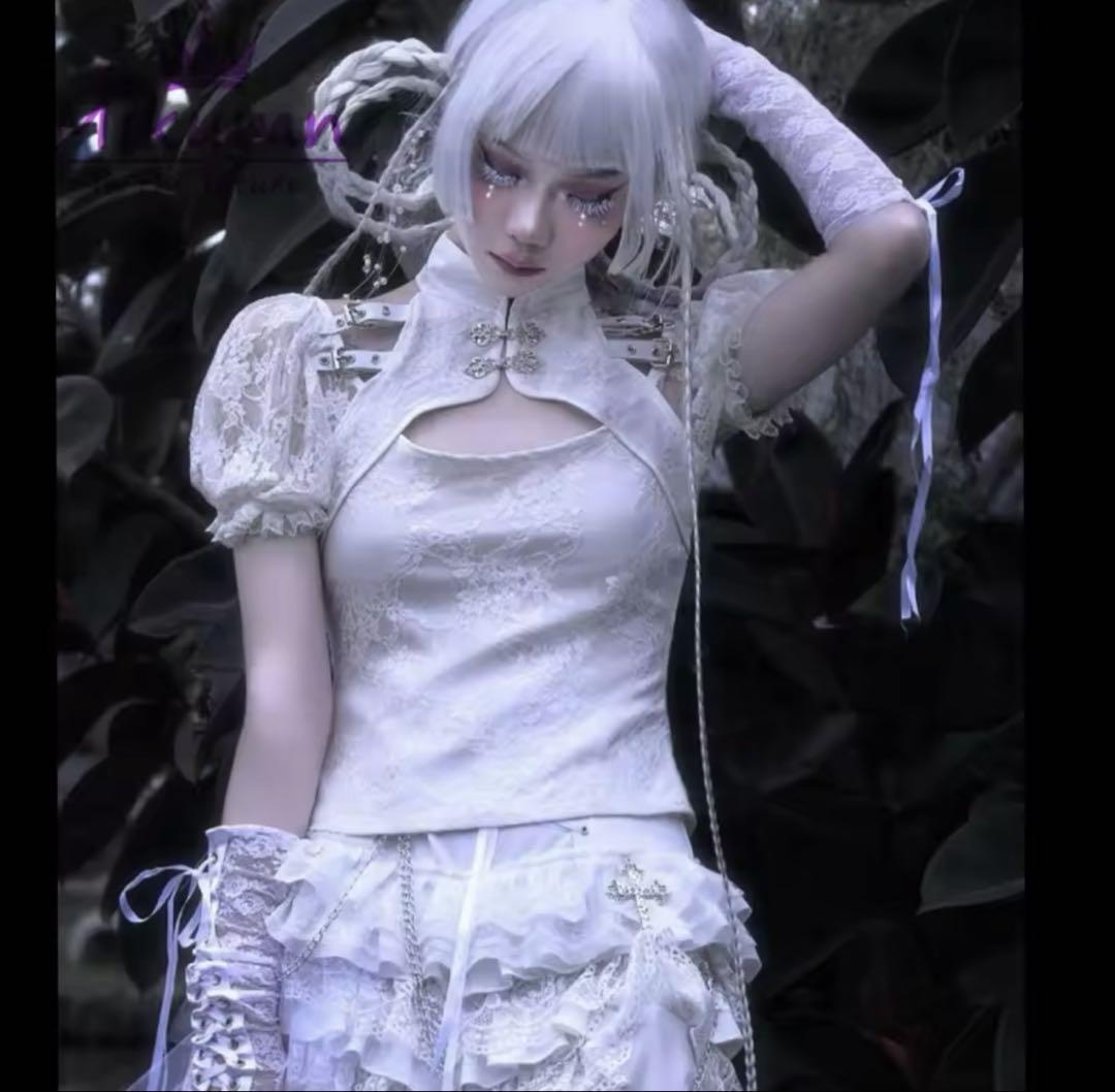 ホワイト レース サテン 半袖トップス　コスプレ