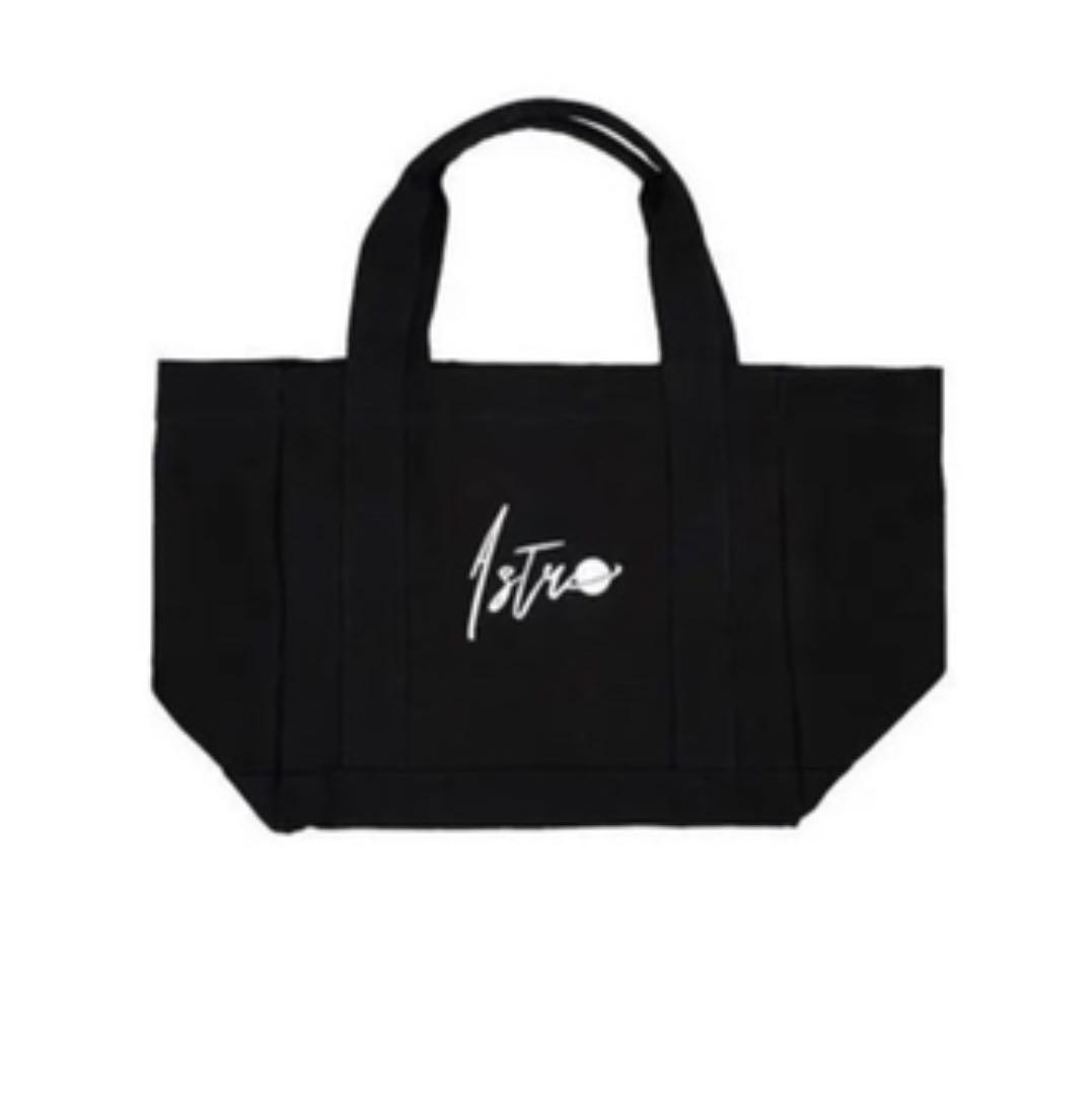 【国内正規総代理店アイテム】
astrostuffs トートバッグ 黒 初期のblack トートバッグ 【国内正規総代理店アイテム】
astrostuffs トートバッグ 黒 初期のblack トートバッグ