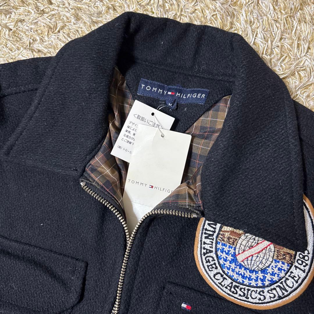 TOMMY HILFIGER 未使用トミーヒルフィガー ブラックジャンパー M TOMMY HILFIGER 未使用トミーヒルフィガー ブラックジャンパー M