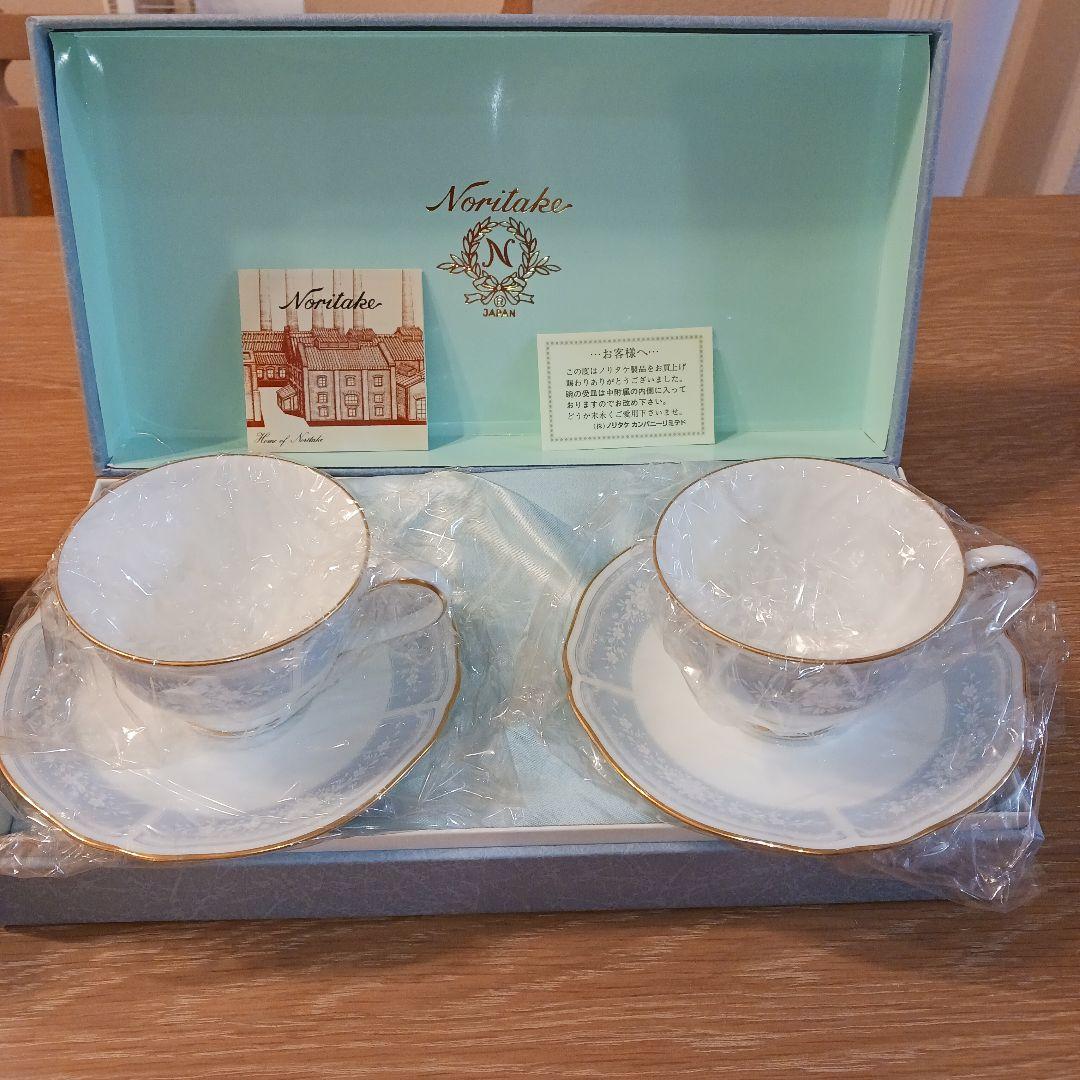 Noritake カップ・ソーサーセット