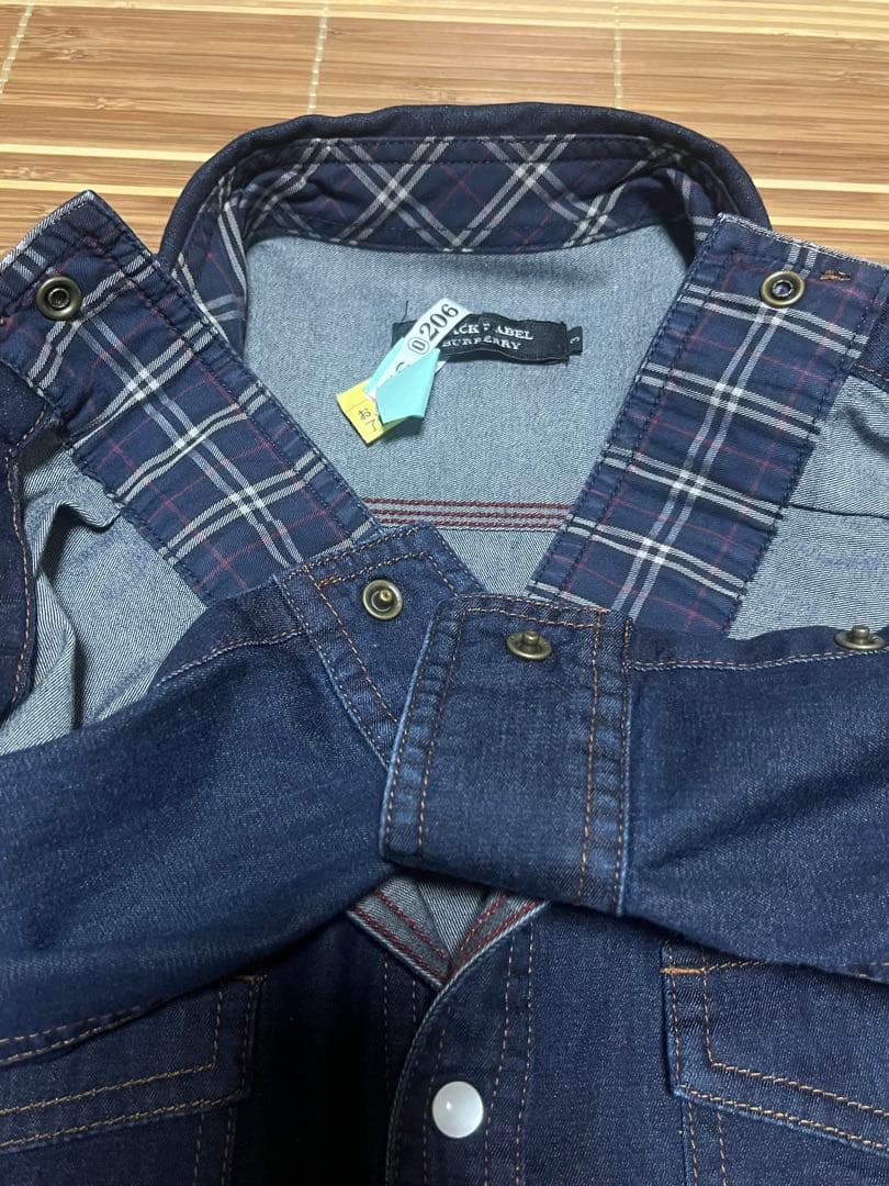 【美品・大きいサイズ】BURBERRY シャツ コットン デニム 紺 バーバリー 【美品・大きいサイズ】BURBERRY シャツ コットン デニム 紺 バーバリー
