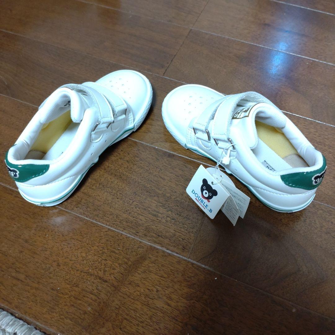新品、未使用。DOUBLE.B  スニーカー　17センチ