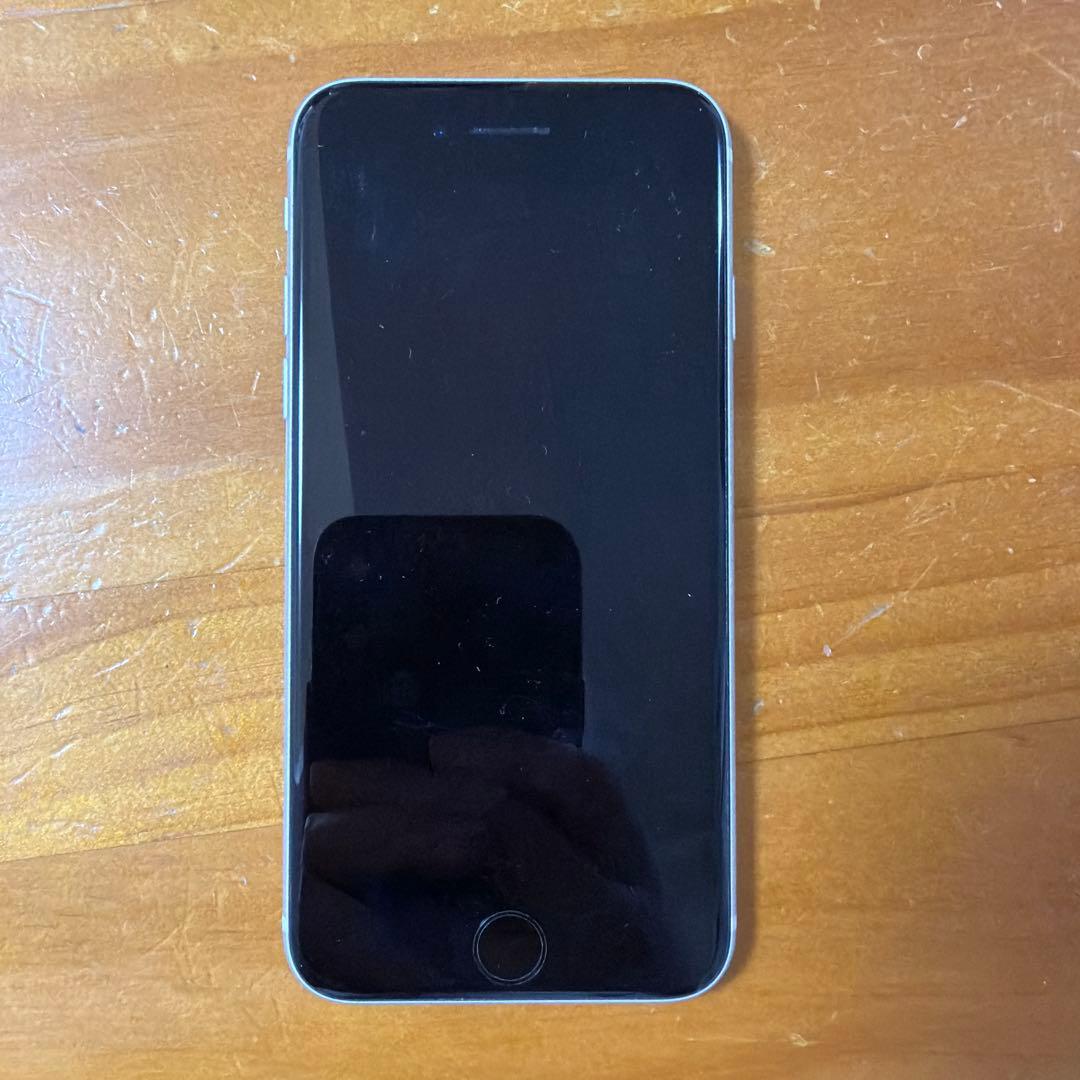 Apple iPhone SE 第二世代 ホワイト 本体 64GB