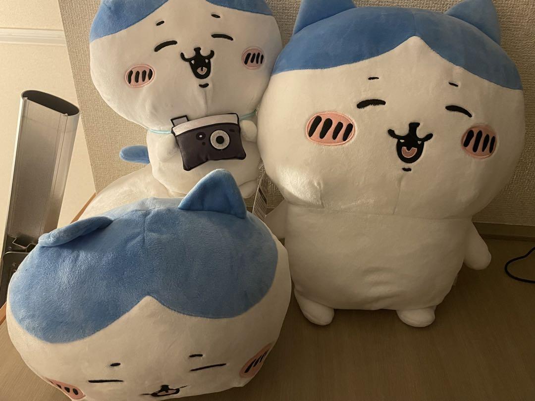 ハチワレ BIG ぬいぐるみ