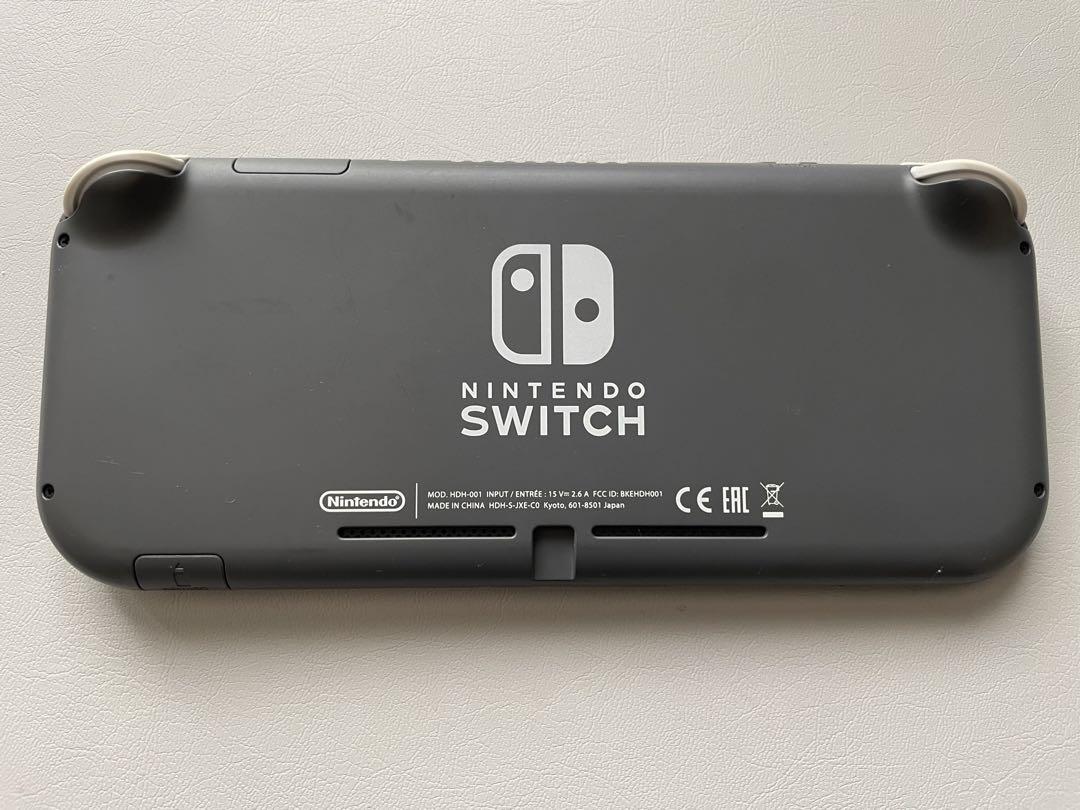 任天堂　Switch lite