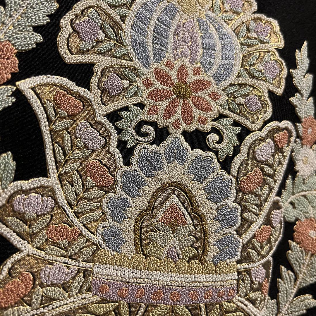 ①⓪⑧黒留袖　総刺繍　総相良　正絹　着物　比翼仕立て　美品　フォロー割対象外