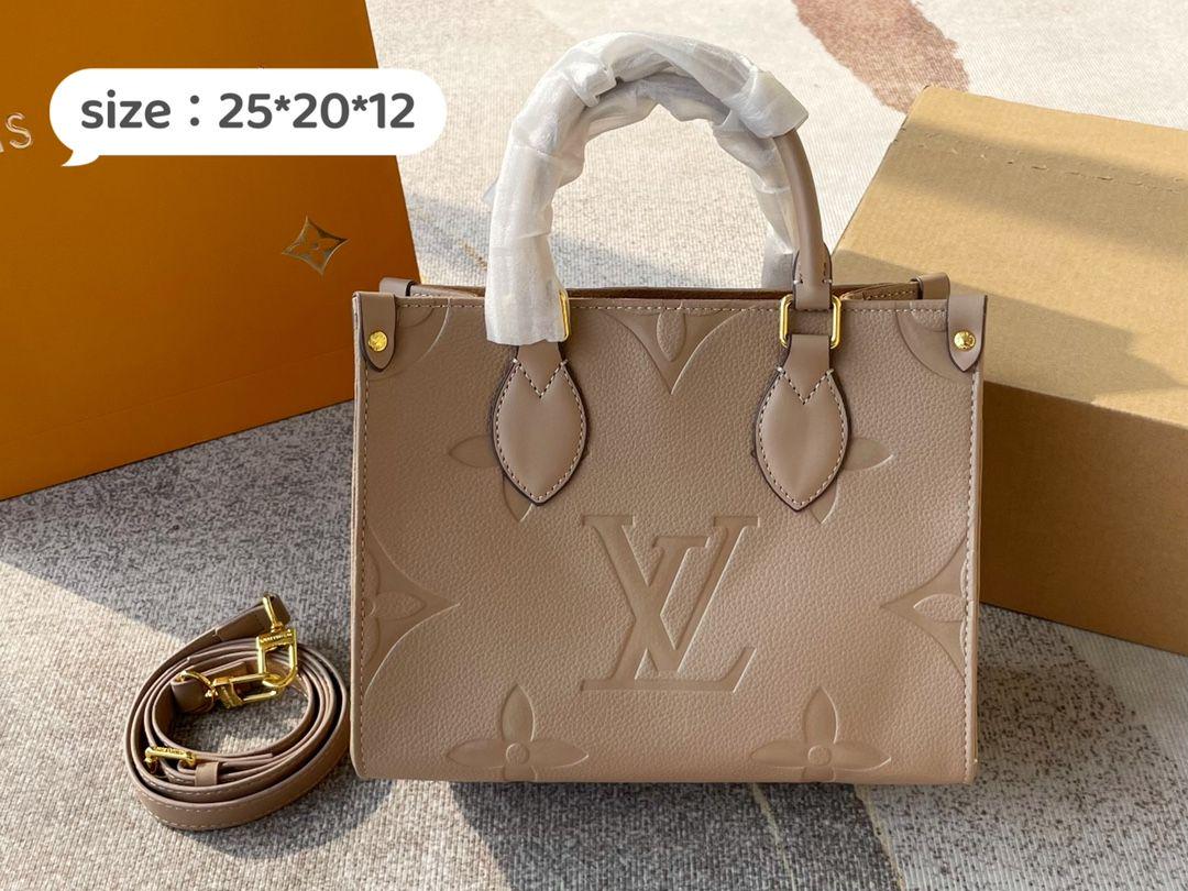 Louis vuittonルイヴィトン  トートバッグ