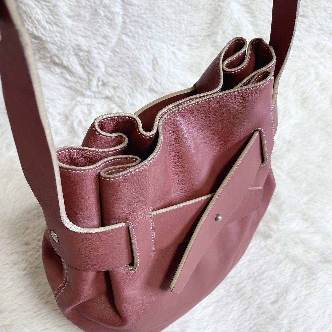 希少 LOEWE ロエベ 巾着 タッセル オールレザー ショルダーバッグ ロゴ 希少 LOEWE ロエベ 巾着 タッセル オールレザー ショルダー