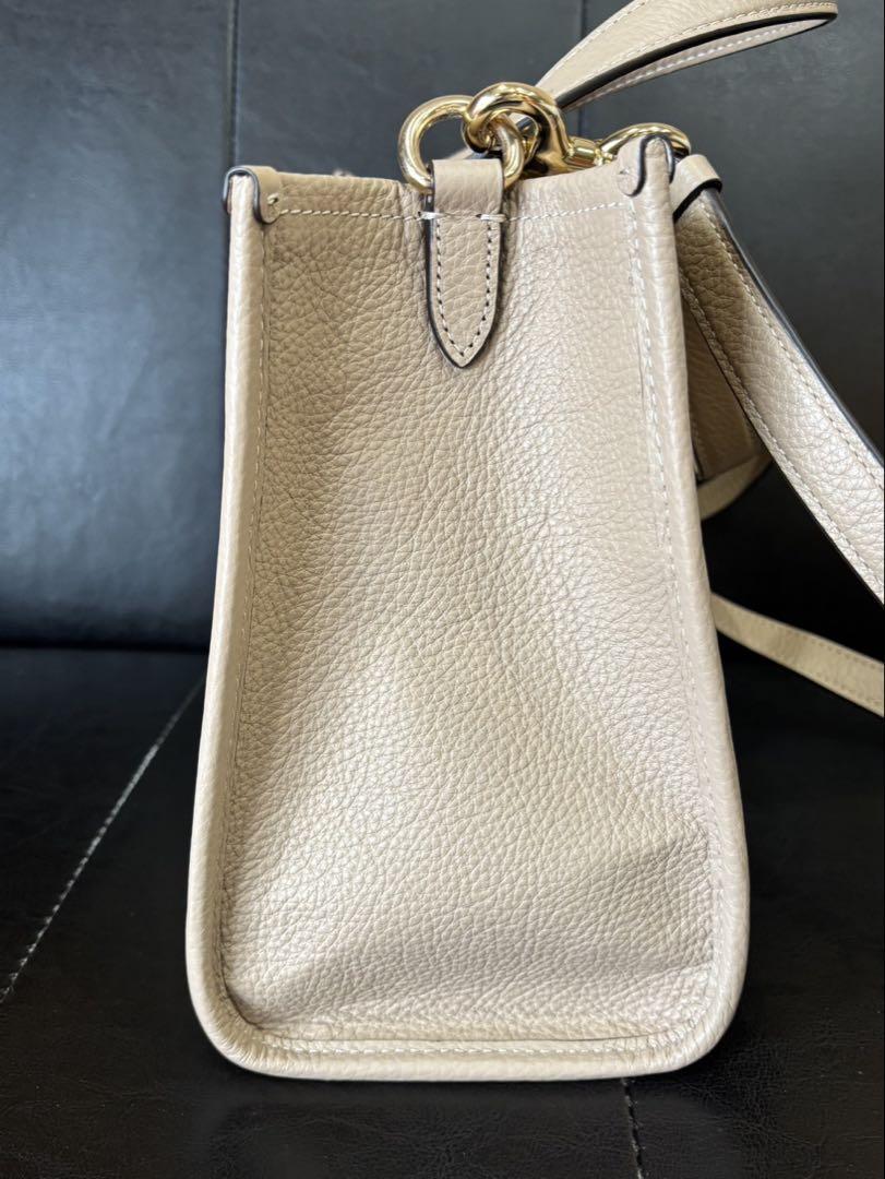 COACH/ コーチ】ベージュ デンプシー キャリーオール トートバッグ