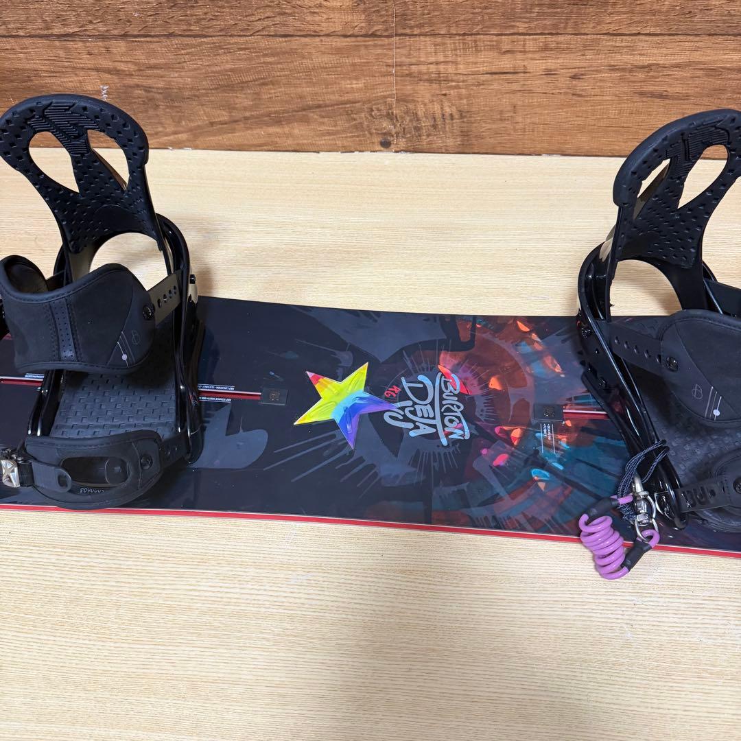 極美品 BURTON バートン フライングV レディーススノーボード 146cm 極美品 BURTON バートン フライングV レディーススノーボード 146cm