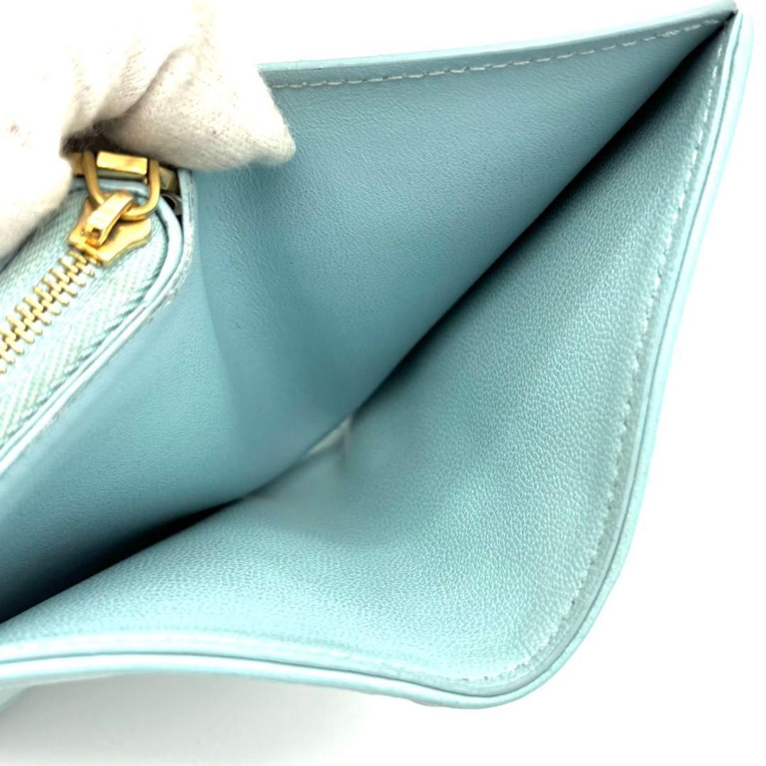 【限定色】 ルイヴィトン ポルトフォイユ ルー 二つ折り財布 エンボス 水色 【限定色】 ルイヴィトン ポルトフォイユ ルー 二つ折り財布 エンボス 水色