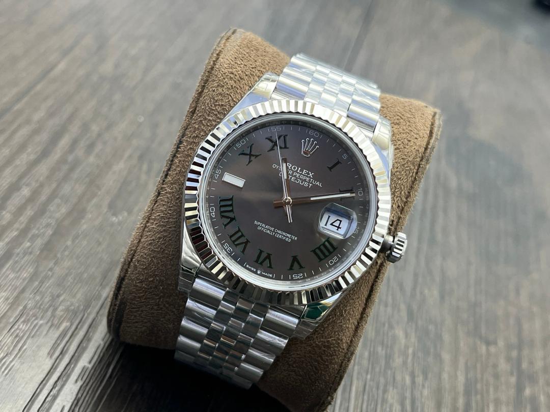 ROLEX デイトジャスト 箱が付属しますne