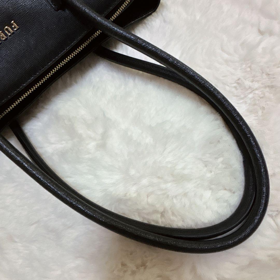 フルラ FURLA テッサ サフィアーノレザー トートバッグ A4可能 フルラ FURLA テッサ サフィアーノレザー トートバッグ A4可能