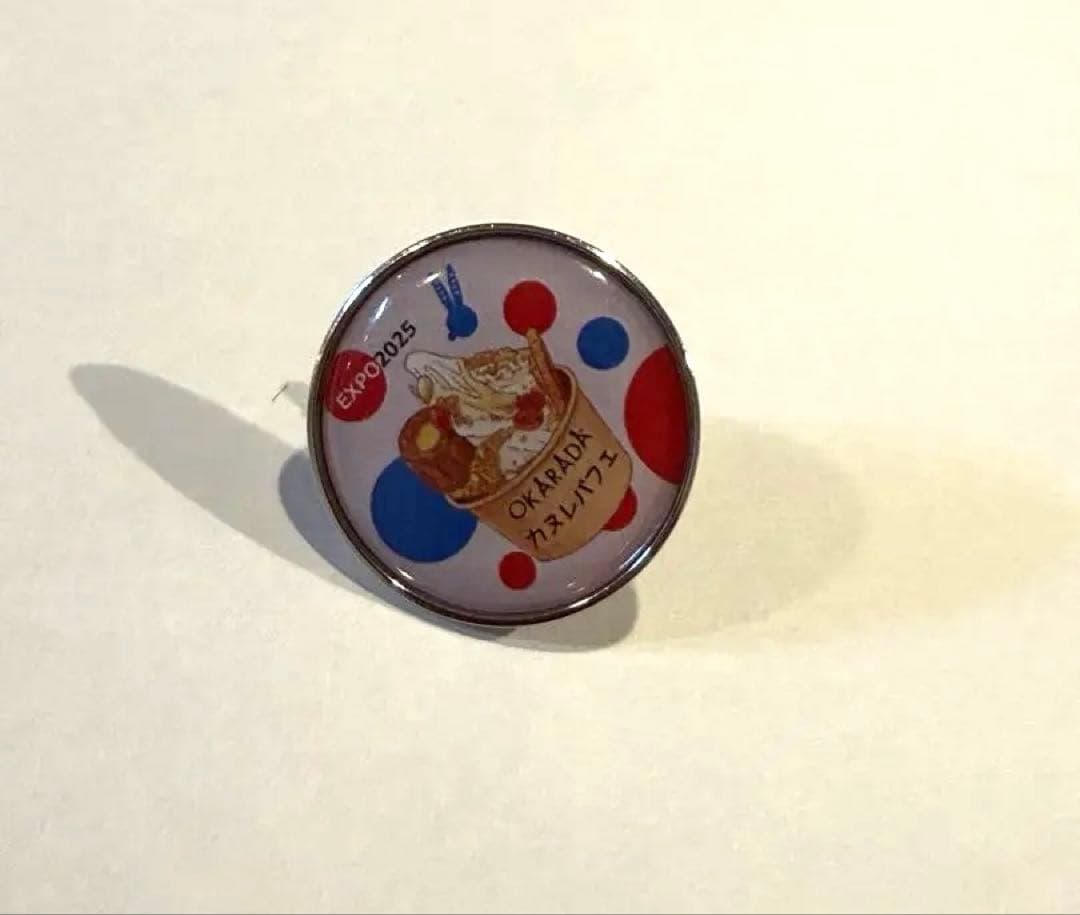レア！希少！　万博　ブルンジ　パフェ　ピンバッジ　Expo 2025