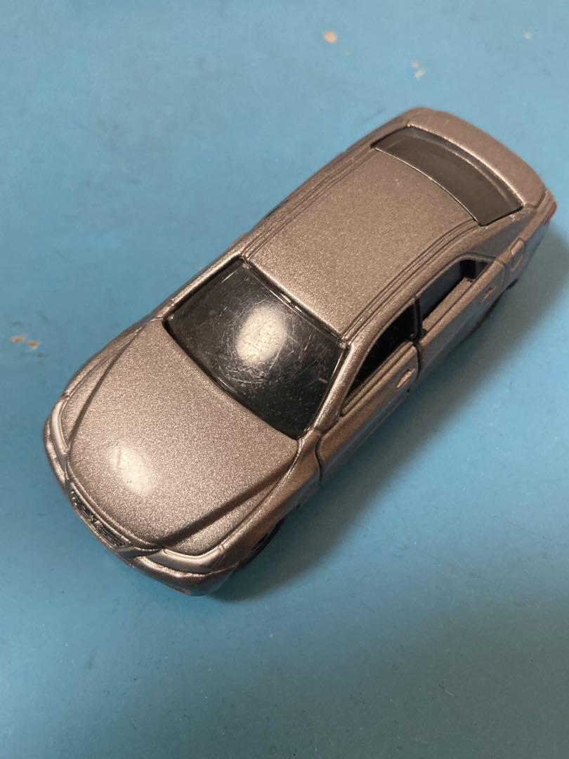 トミカ　No.64 トヨタ　マークX Amazon.co.jp: トミカ №064 トヨタ マークX (箱) : Hobbies