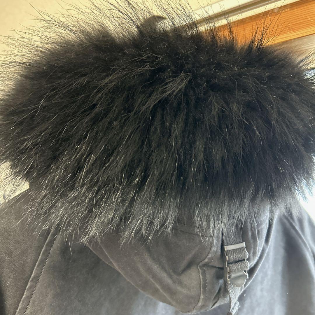 ファー付き黒モッズコート
