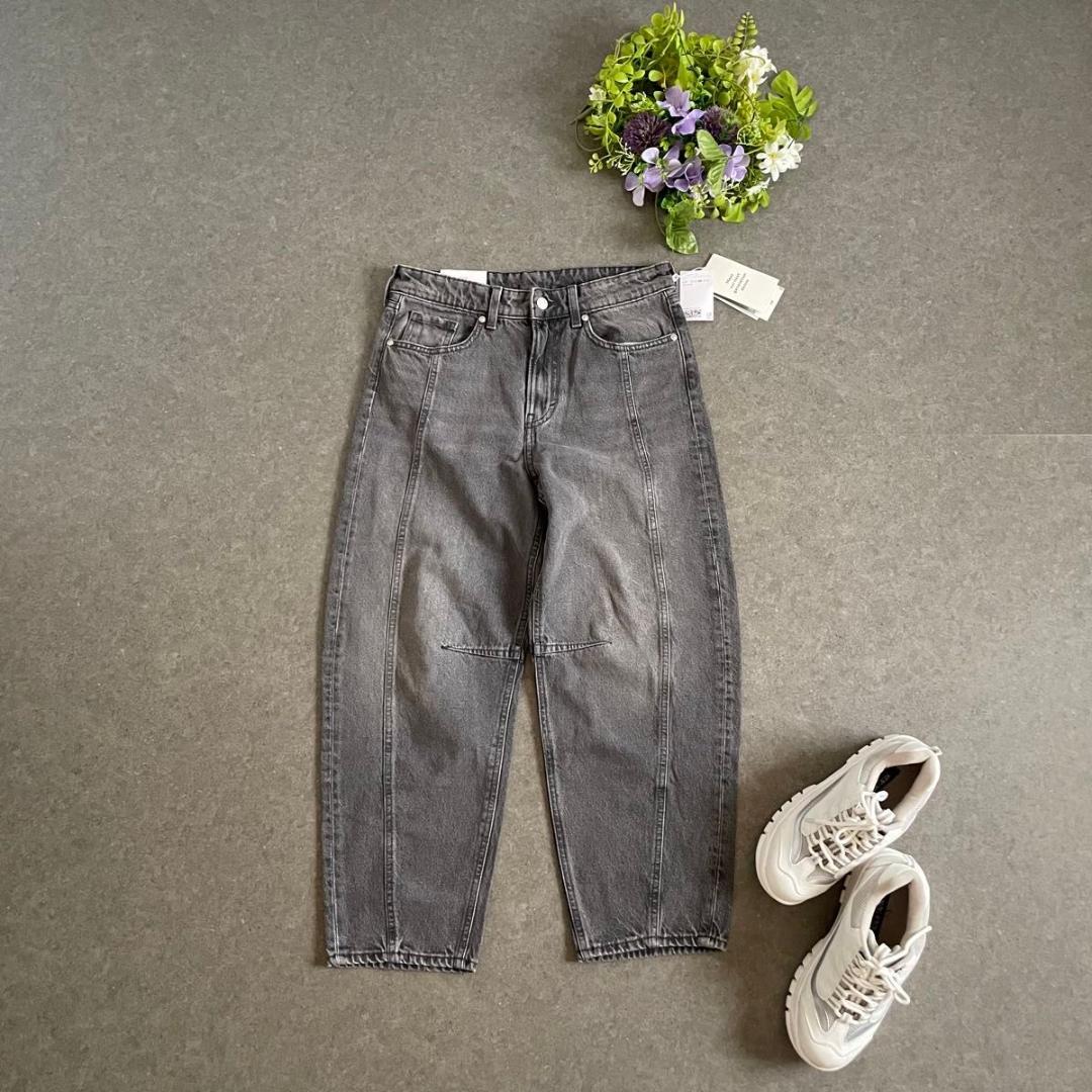 新品タグ付　H&M バレルデニムパンツ　大人気　ルーズフィット　灰色　36