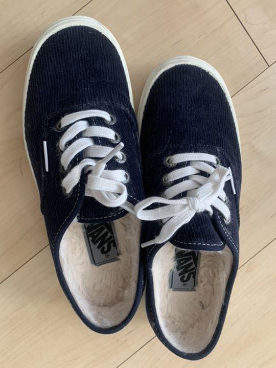 メルカリ ヴァンズ Vans スニーカー コーデュロイ 裏ファー オーセンティック バンズ 2 300 中古や未使用のフリマ メルカリ ヴァンズ Vans スニーカー コーデュロイ 裏ファー オーセンティック バンズ 2 300 中古や未使用のフリマ