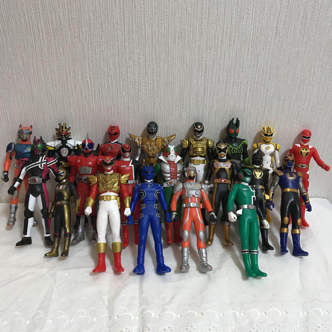 戦隊ヒーローフィギュアセット 20体以上 戦隊物フィギュア 20体 - メルカリ