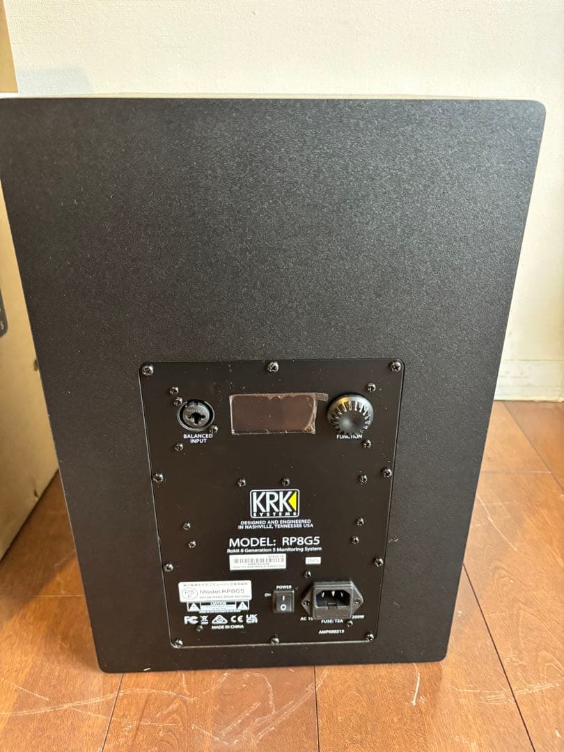 KRK RP8G5 スタジオモニタースピーカー KRK RP8G5 スタジオモニタースピーカー