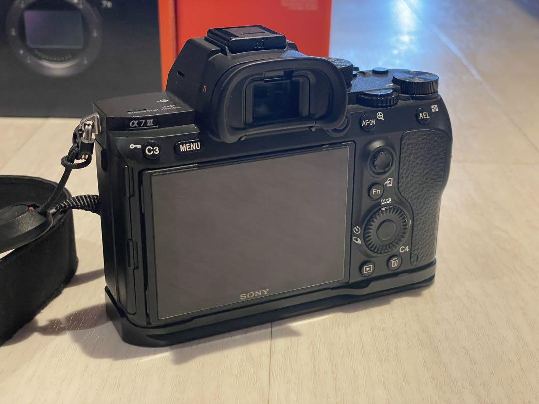 SONY α7 III カメラ本体+FE 85mm F1.8単焦点レンズ デジタルカメラ