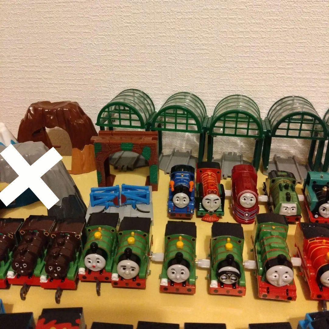 トーマス