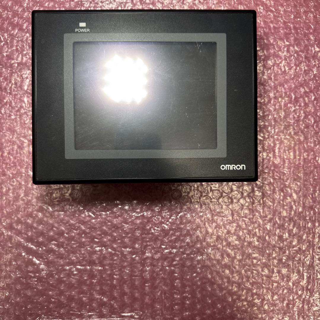 OMRON NB5Q-TW01B タッチパネル表示器