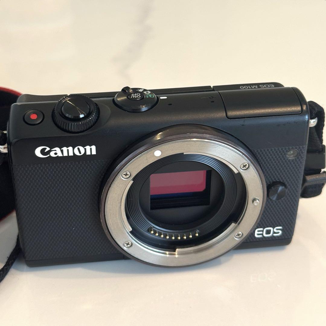 <美品>Canon EOS M100 レンズ付き ミラーレス一眼