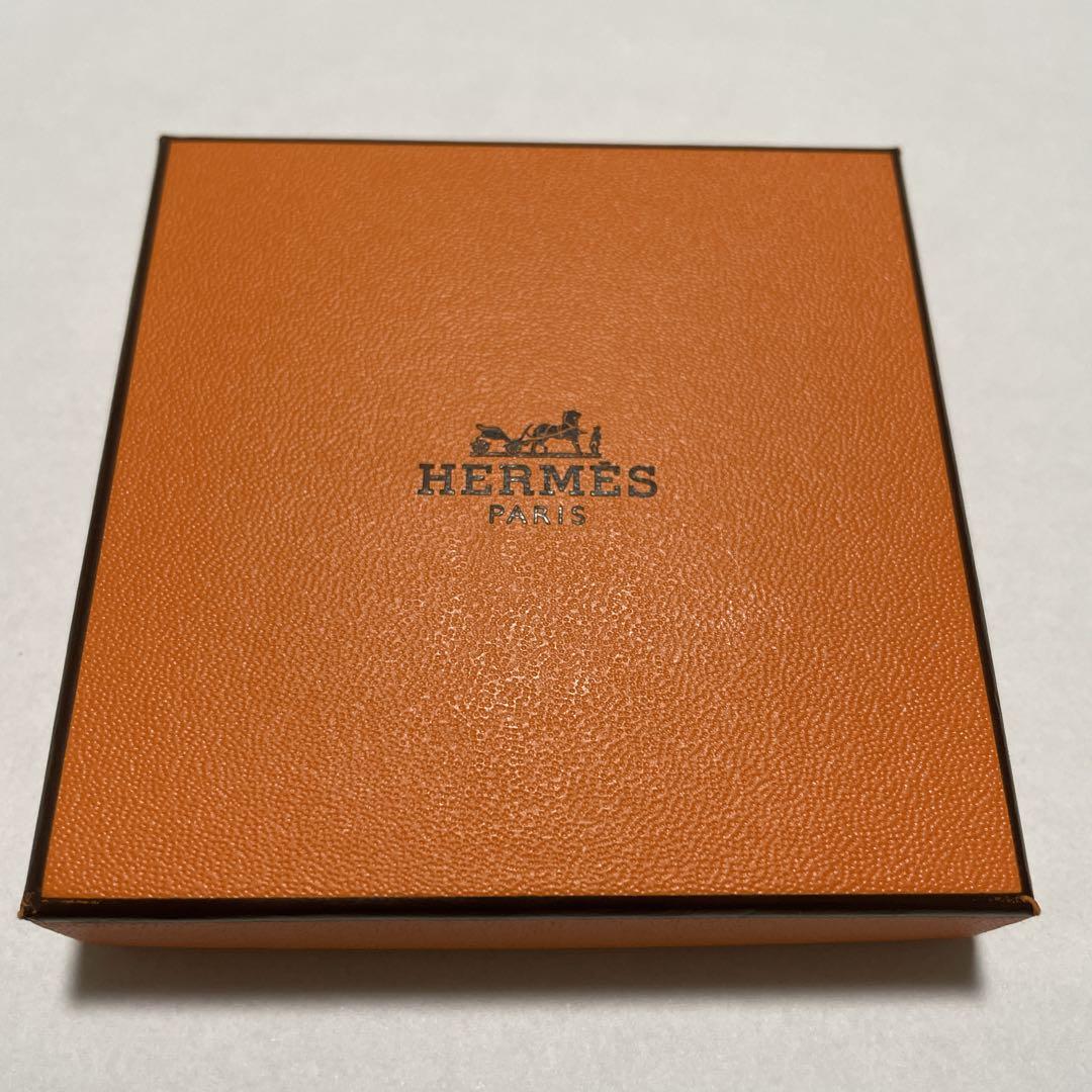 HERMES エルメス　バングル　ピンク 未使用