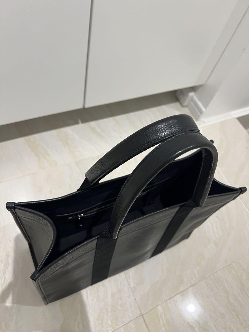 超美品　バレンシアガ　トートバッグ　ハードウェア　レザー　黒　ブラック