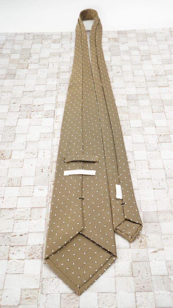 ほぼ未使用品　PRADA プラダ　ネクタイ　高級シルク　ドット柄　水玉　ブラウン