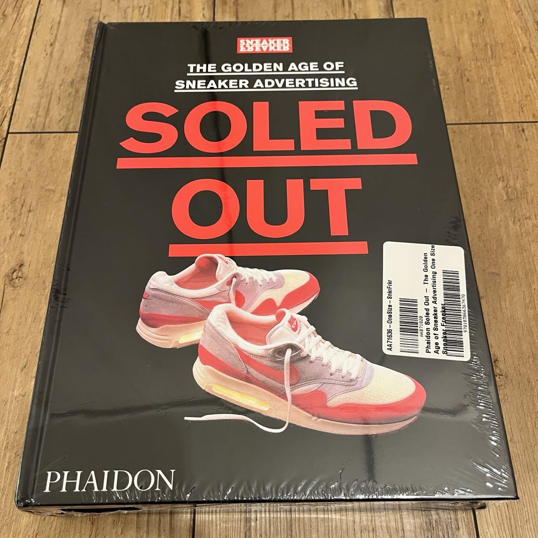 phaidon soled out 新品 洋書 スニーカー