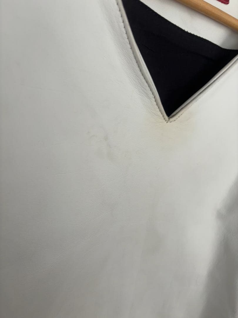 SQUADRON Vネックレザージャケット 36