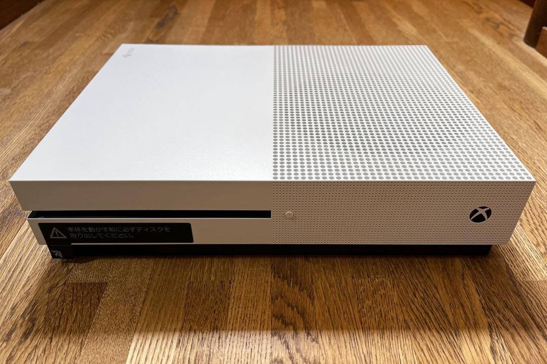 美品 Xbox One S 1TB 本体 新型コントローラー セット