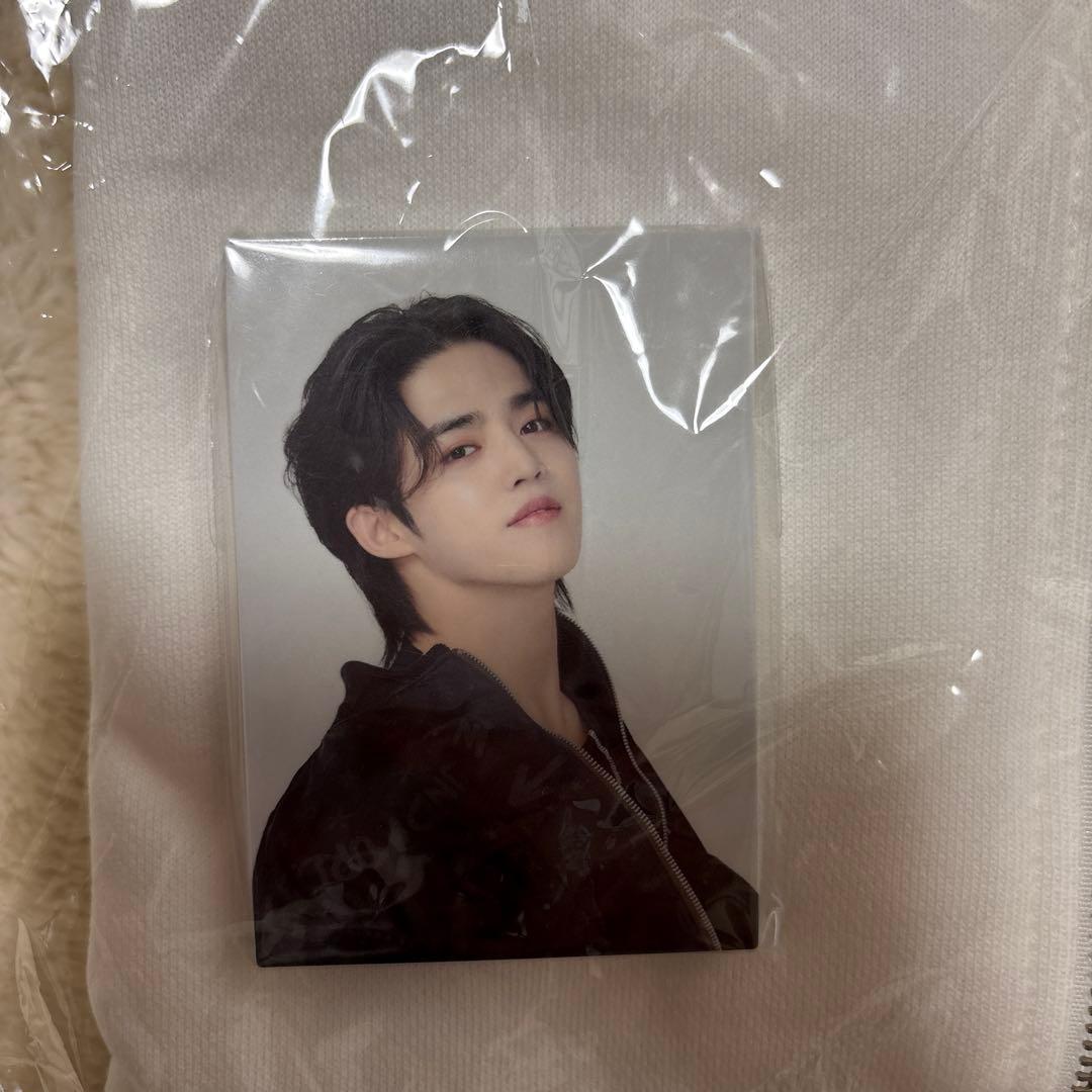 SEVENTEEN FOLLOW ジップアップフーディー パーカー Lサイズ AR_KOOLFOOD_TN