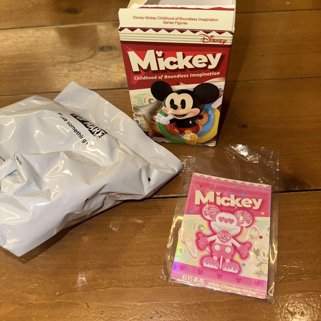 POPMART ミッキー　ディズニー　ホワイトチョコレート　2点セット 新品】POPMART ポップマート ミッキー ディズニー ホワイト