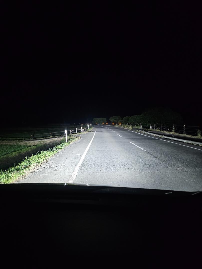 18LED　宇宙一明るいLEDバルブ　T10プレゼント　暗ければ返金　HB4H8