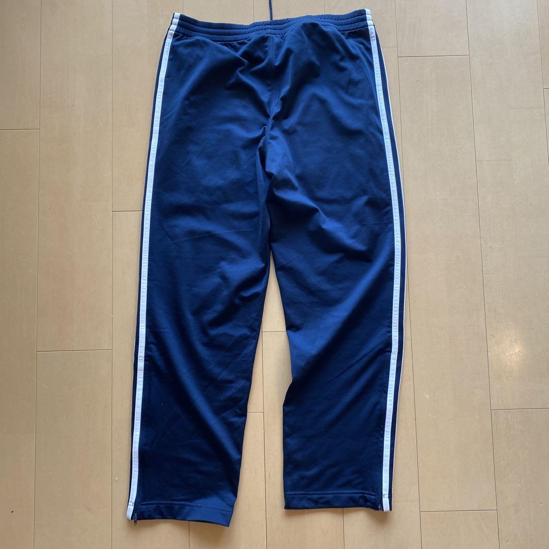 adidas ジャージ　セットアップ