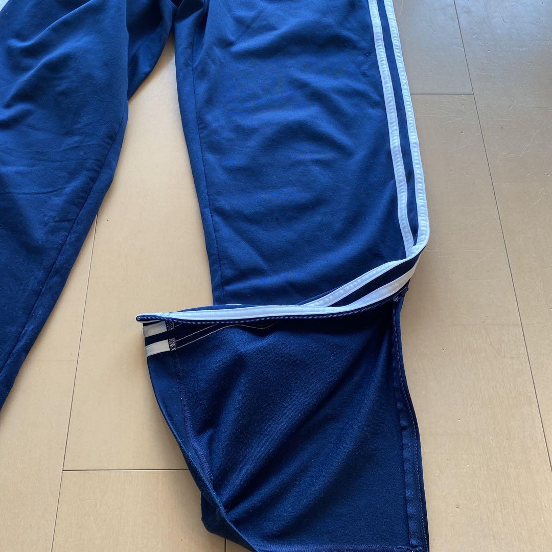 adidas ジャージ　セットアップ