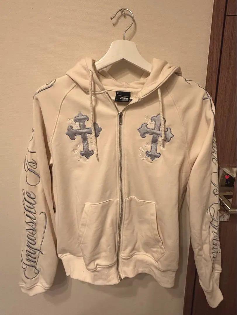 fcmm CROSS ZIP UP HOODIE/クロスジップアップフーディ