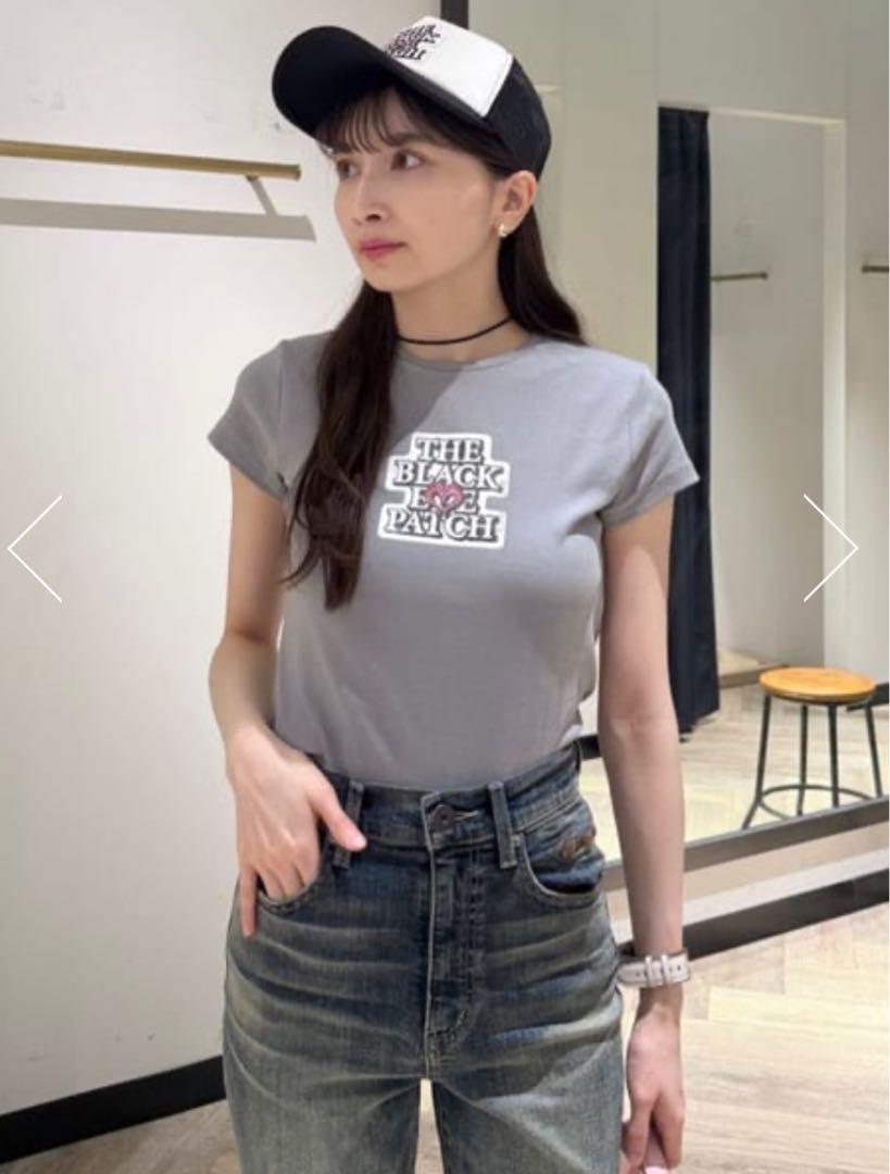 MOUSSY×BEPコラボ　BEP OG ラインストーン BABY TEEグレー MOUSSY BEP OG ラインストーン BABY TEE gray
