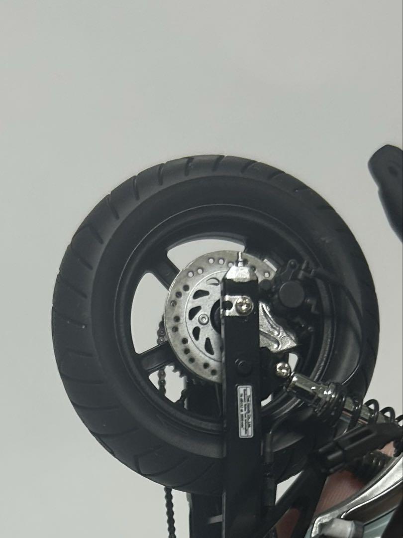グレー　ダックス125 プラモデル　完成品