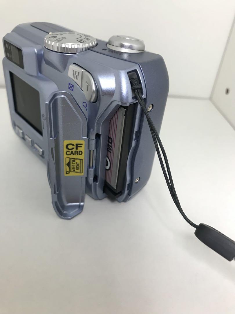 CFメモリ3枚付きNikon COOLPIX 2100 ★単3乾電池♪動作確認済