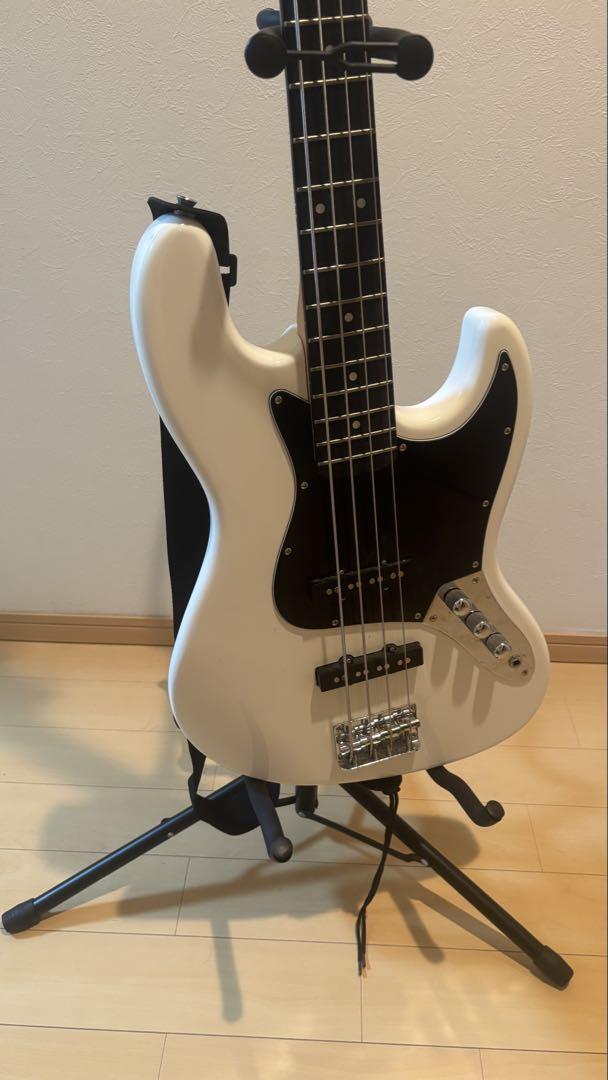 [￥13,500▶︎￥12,000]SELDER JB-30 ジャズベース 白