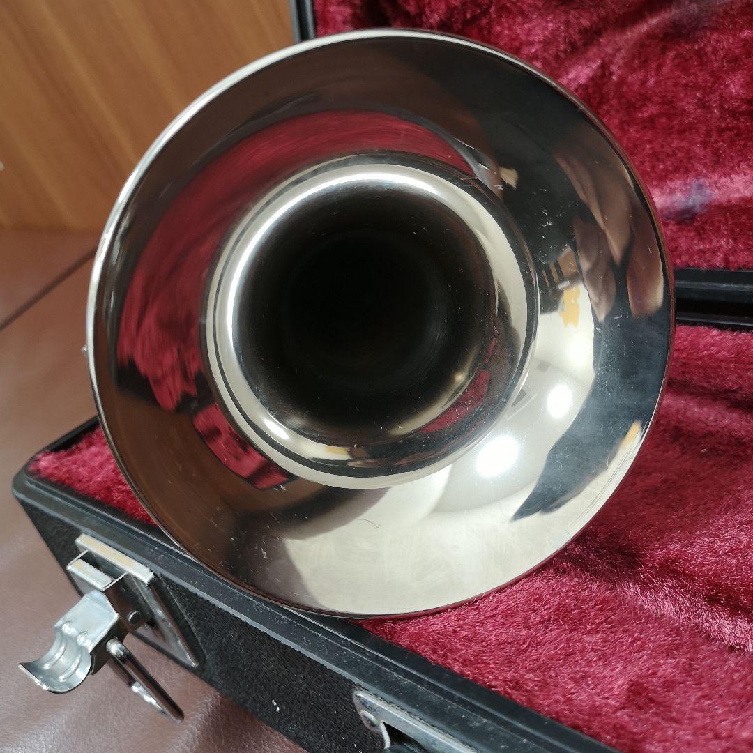 なんYAMAHA YTR-1310