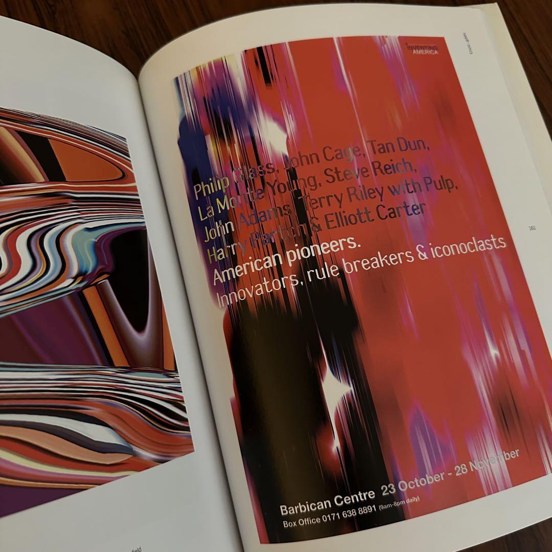 Designed by Peter Saville　ピーター・サヴィル